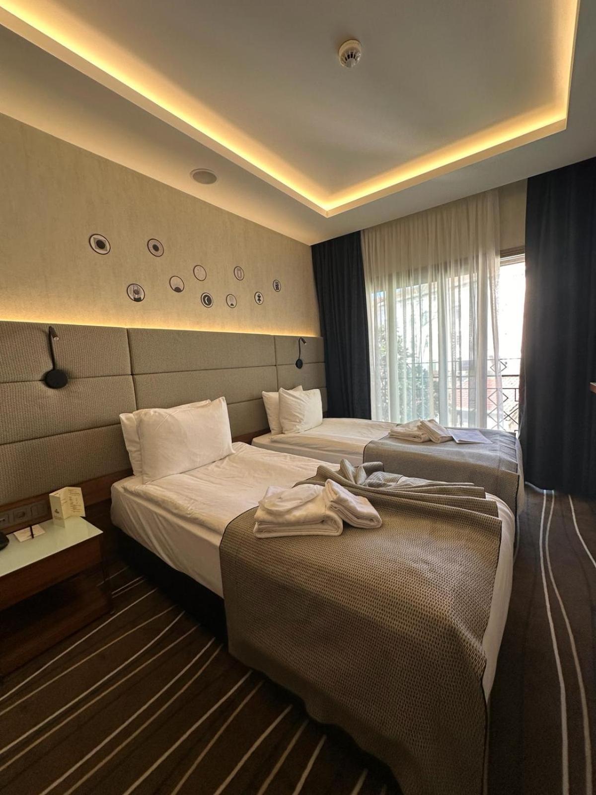 Cihangir Hotel Istanbul Bagian luar foto