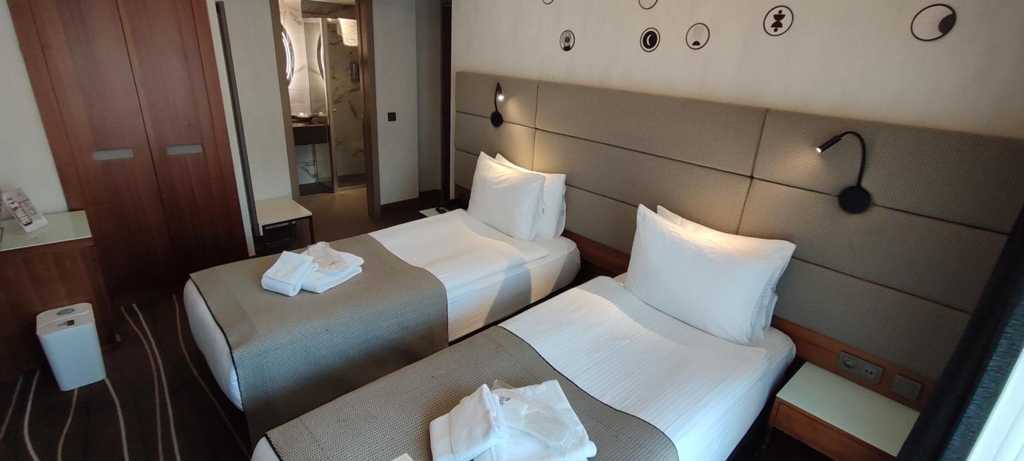 Cihangir Hotel Istanbul Bagian luar foto
