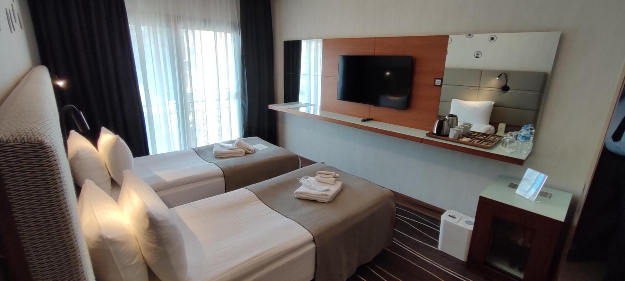 Cihangir Hotel Istanbul Bagian luar foto
