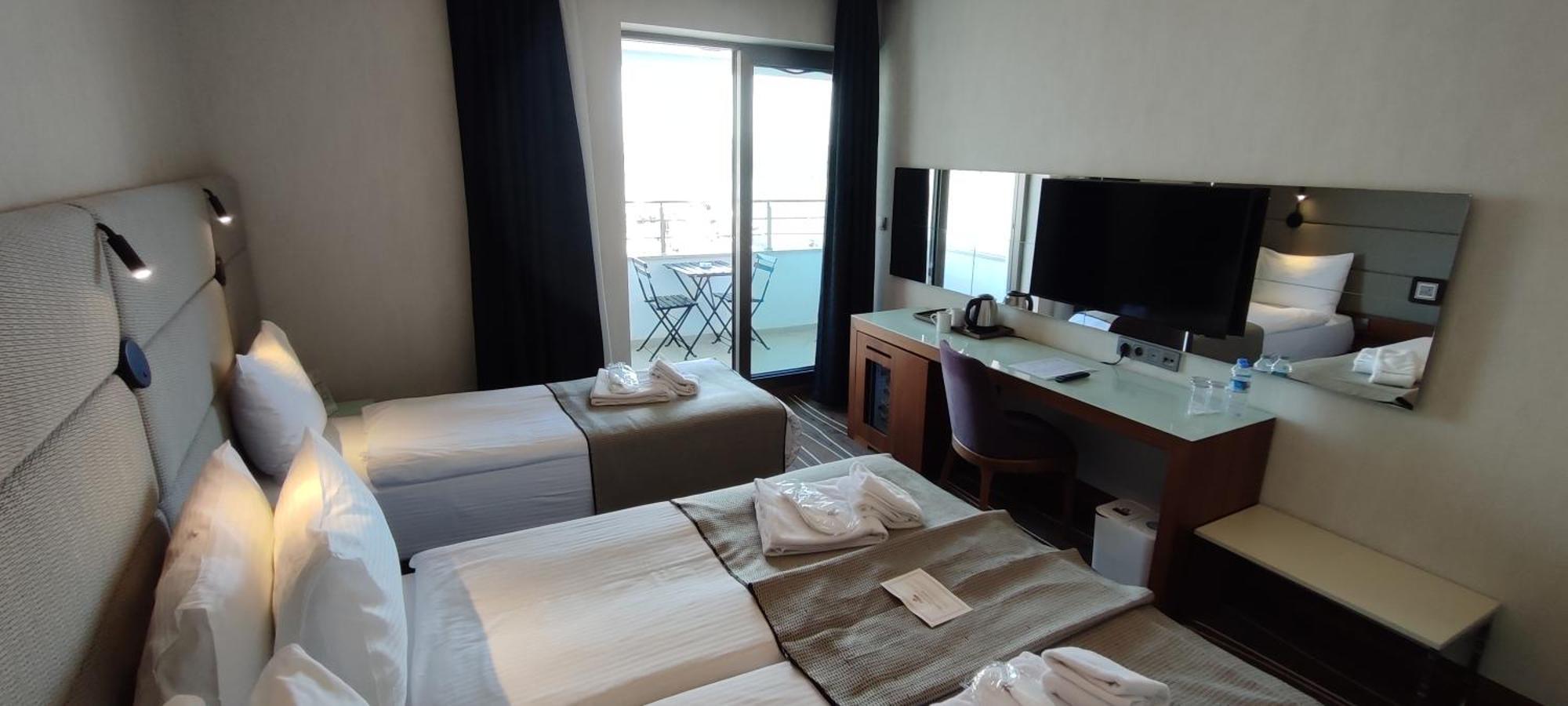 Cihangir Hotel Istanbul Bagian luar foto