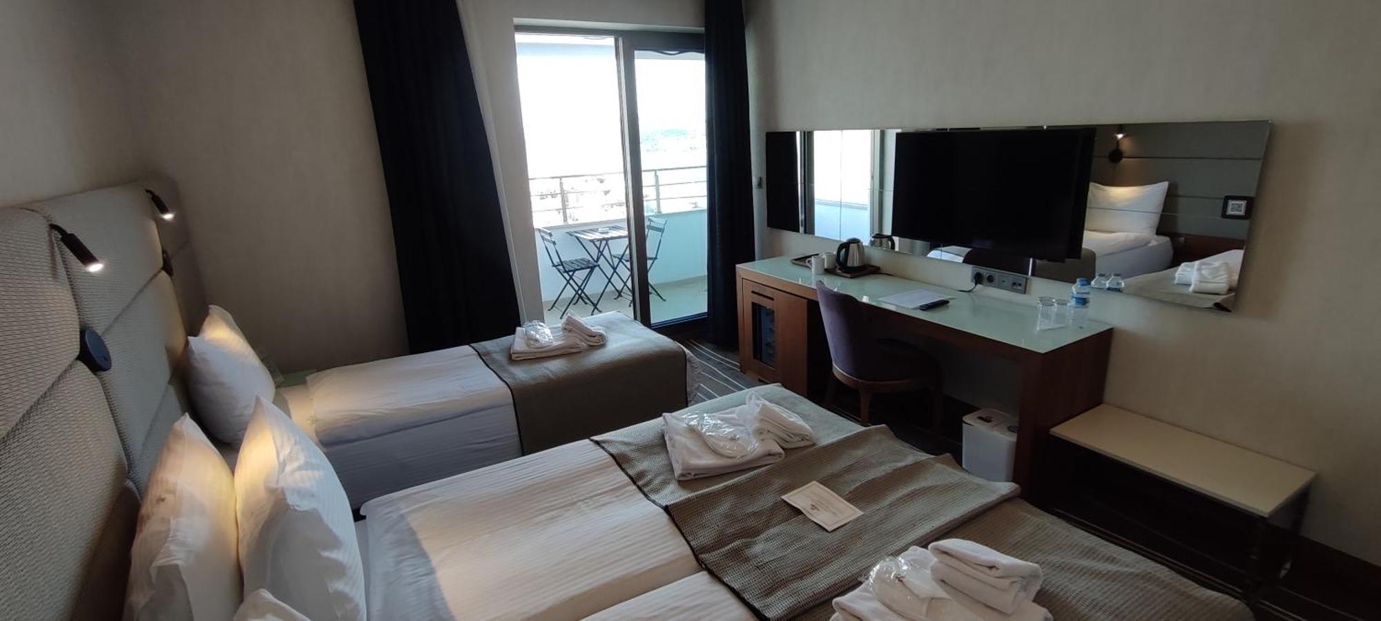 Cihangir Hotel Istanbul Bagian luar foto