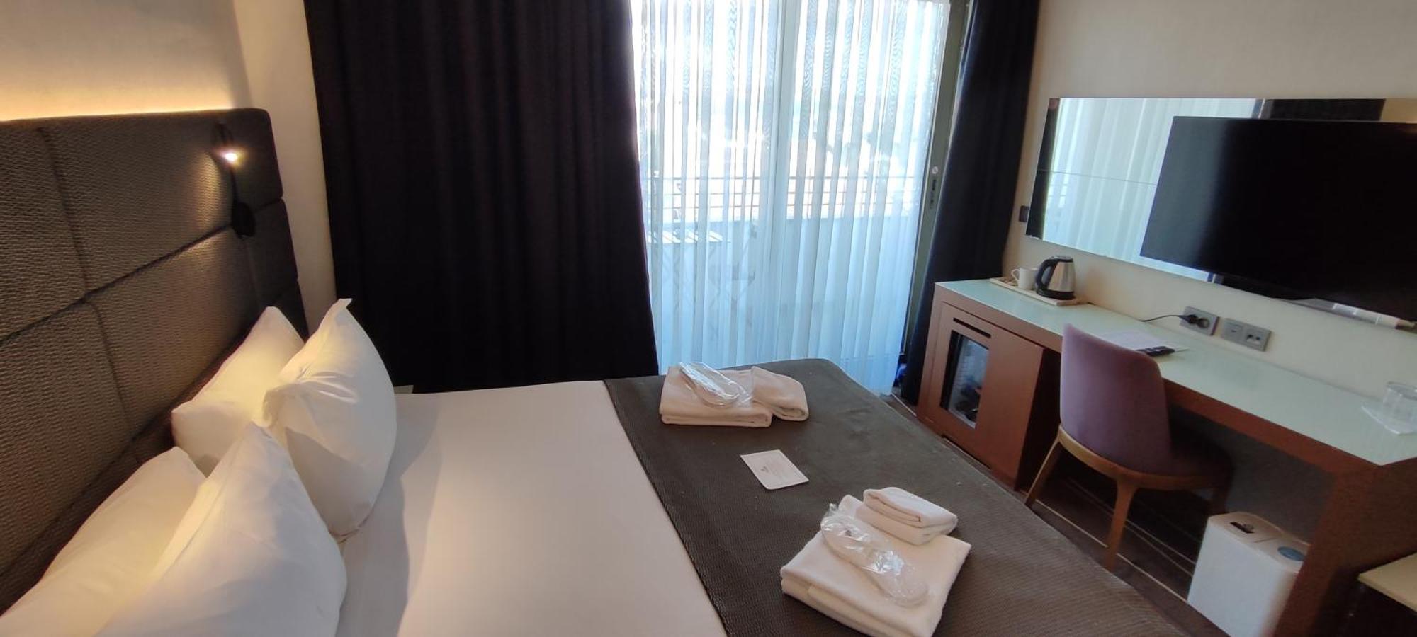 Cihangir Hotel Istanbul Bagian luar foto